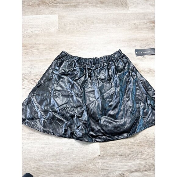 & Harmony Dresses & Skirts - NWT & Harmony Faux Leather Skater Mini Skirt Womens Medium Vegan Black